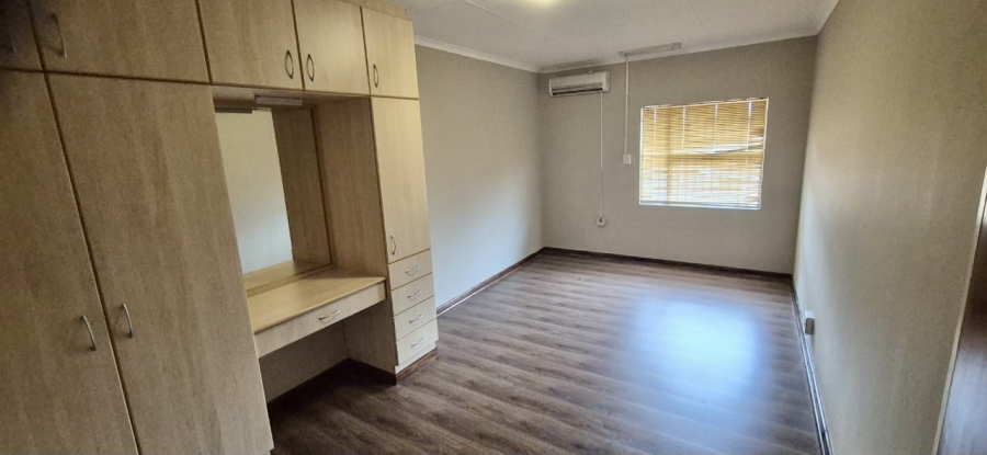 4 Bedroom Property for Sale in Cotswold Eastern Cape